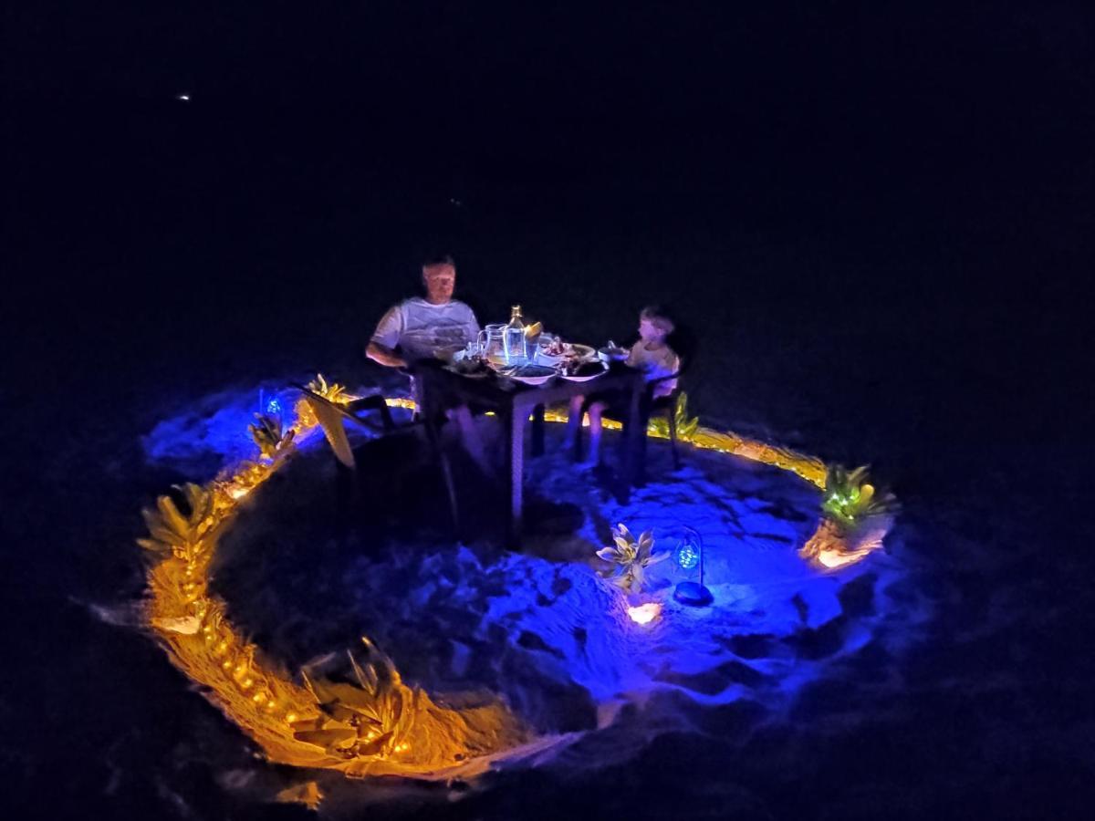 Ukulhas Villa Beach Hotel المظهر الخارجي الصورة